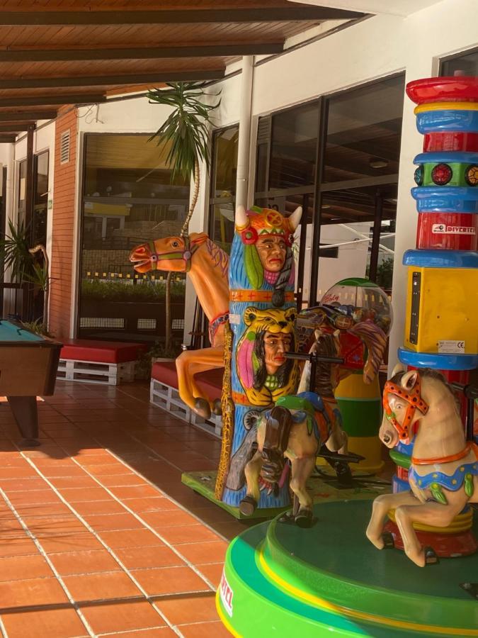 Mariacast Clube Da Praia Da Rocha Portimão Exterior foto